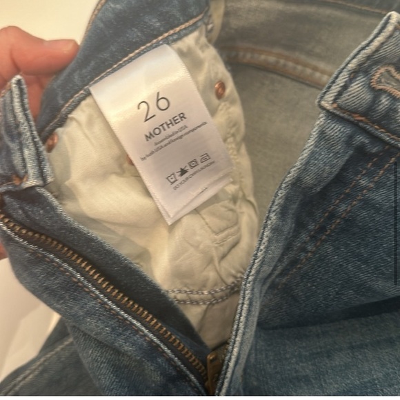 MOTHER The Weekender Jeans in Love Bombs - Picture 3 of 10